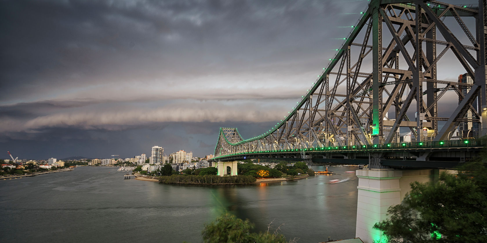 Brisbane southside hit hardest by storms  
