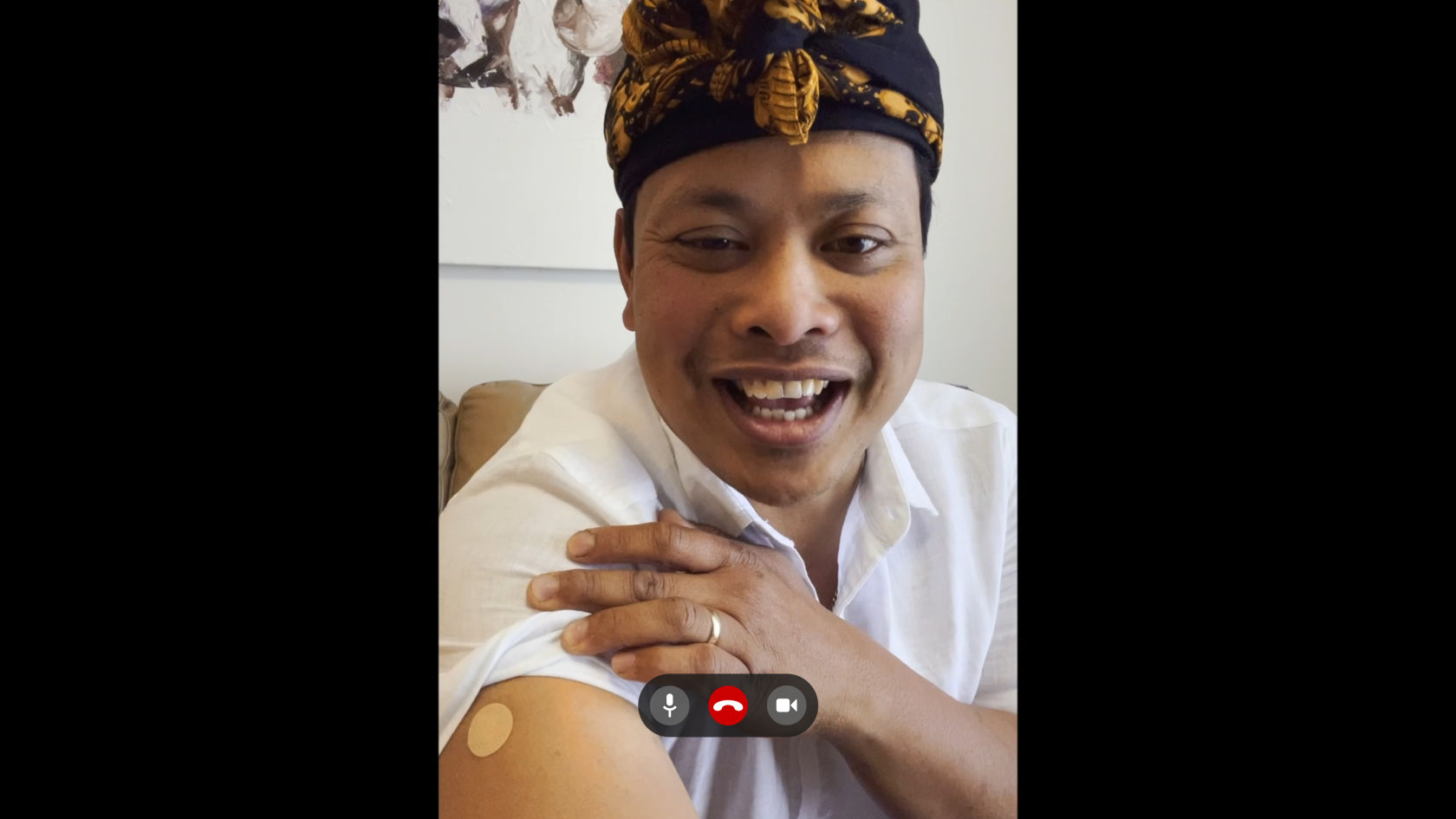 TV’s favourite couple Rhonda and Ketut reunite in new AAMI campaign to ‘vax up’ Australia