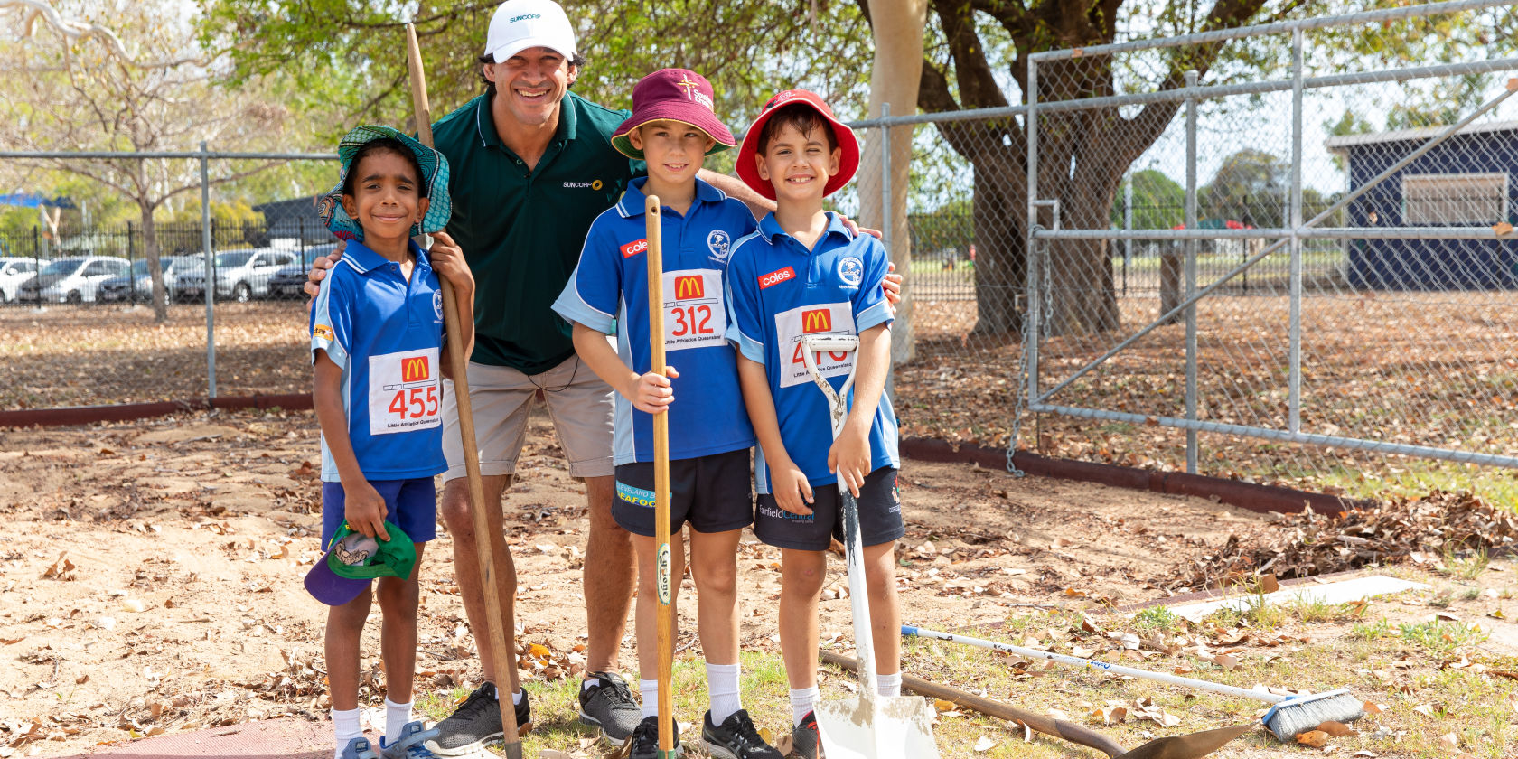 Johnathan Thurston teams up with young athletes to get storm ready