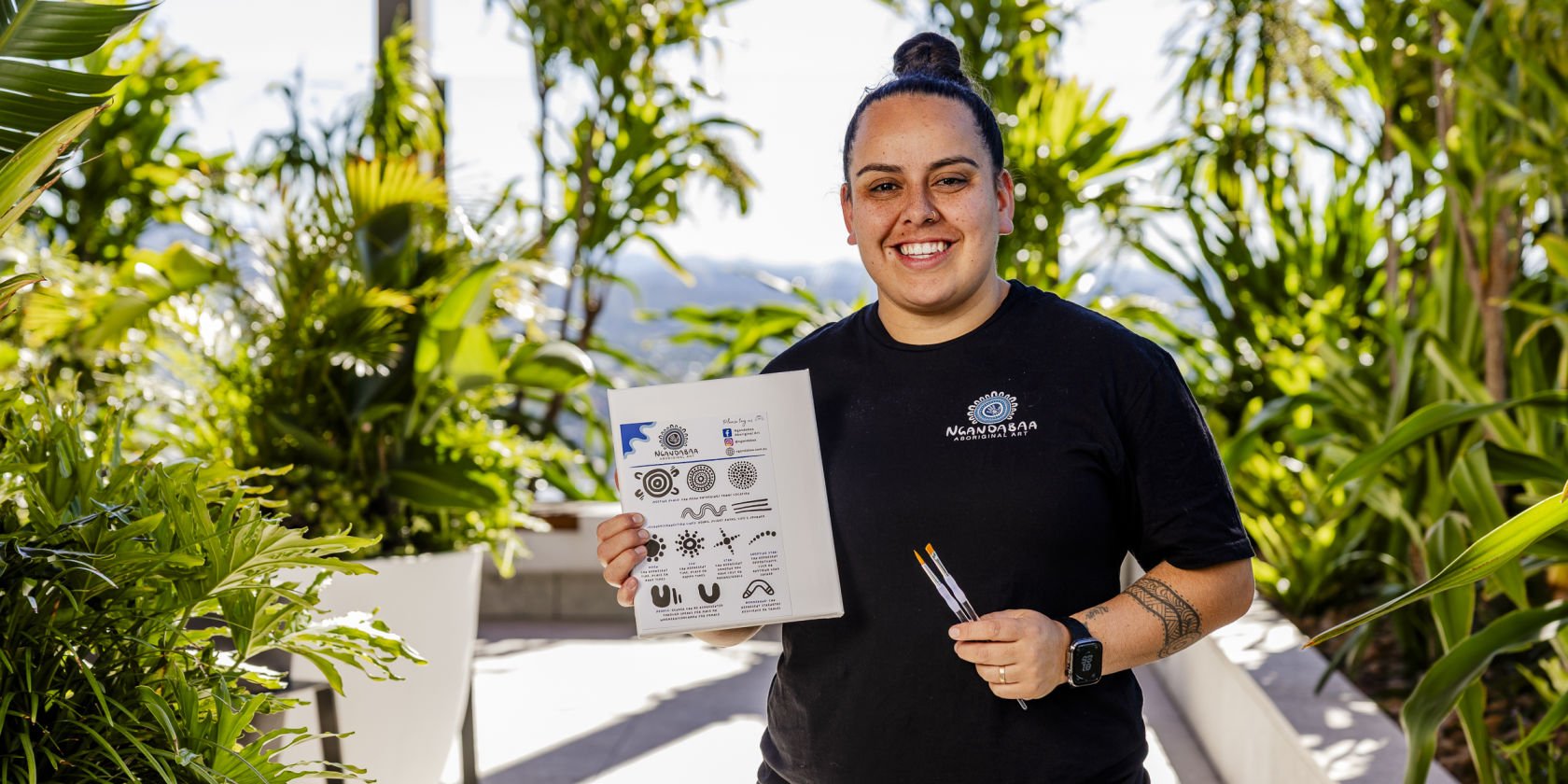 Sparking creativity and conversations through art: Suncorp welcomes Aboriginal artist Rheanna Lotter