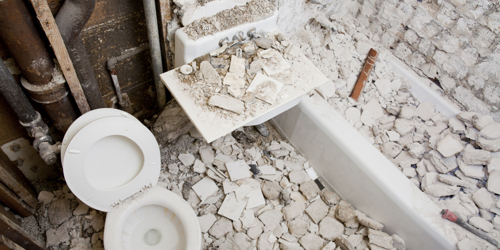 Natural disaster resilience down the drain as Aussies prioritise bathroom renos 