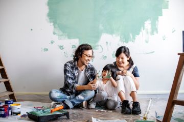 Aussies splashing the cash on a splash of colour
