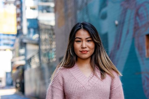 Nisha | Business & Finance
