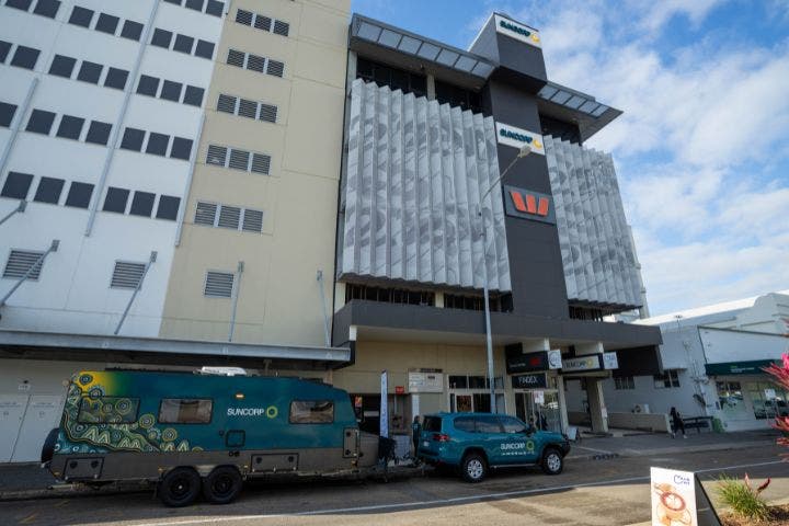 Suncorp Townsville Hub and Mobile Unit